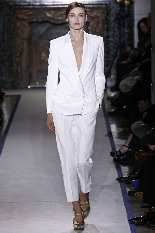 Wearable Trends: Yves Saint Laurent RTW Fall 2011, Paris Fashion Week